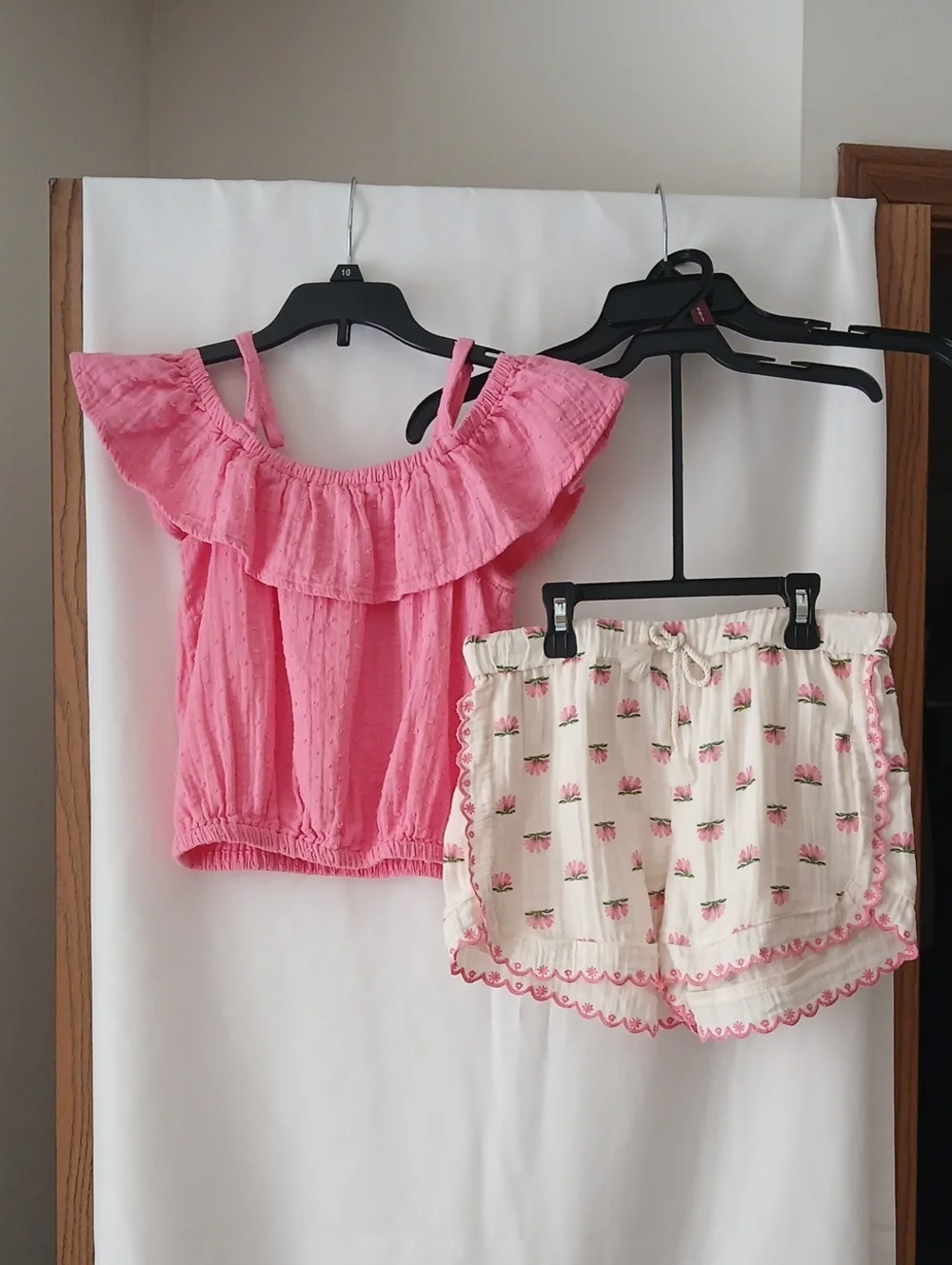 Old Navy Pink Ruffle Tank with Cream Floral Trim Shorts...Size Top M, Shorts L